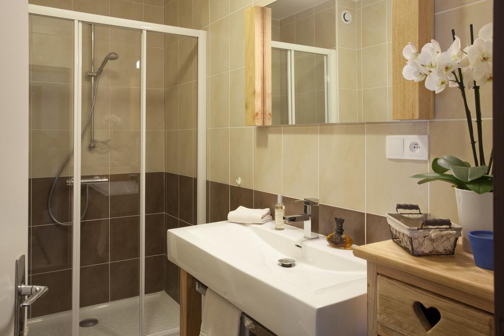 Appartement Zian Justine Lullin エクステリア 写真